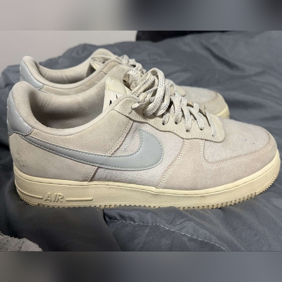 Nike Air Force 1 Men's Size 10 - Picture 1 of 4